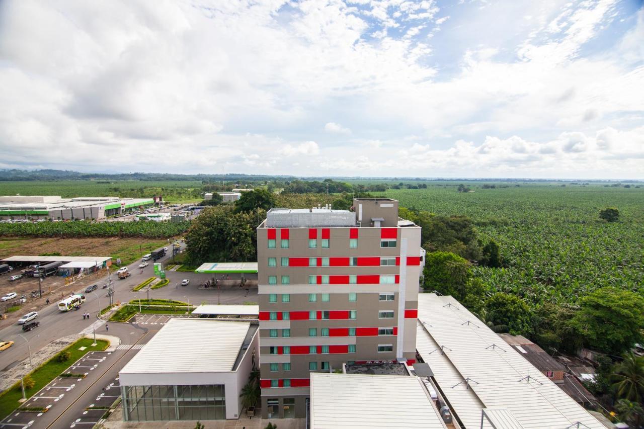 Ibis Apartadó Екстериор снимка